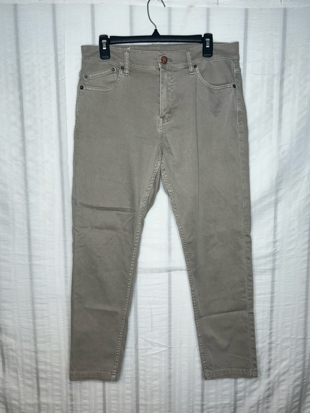 Mugsy Bucks Tapered Pants Men’s 34x28 Taupe Stretch 5-Pocket Chino Performance